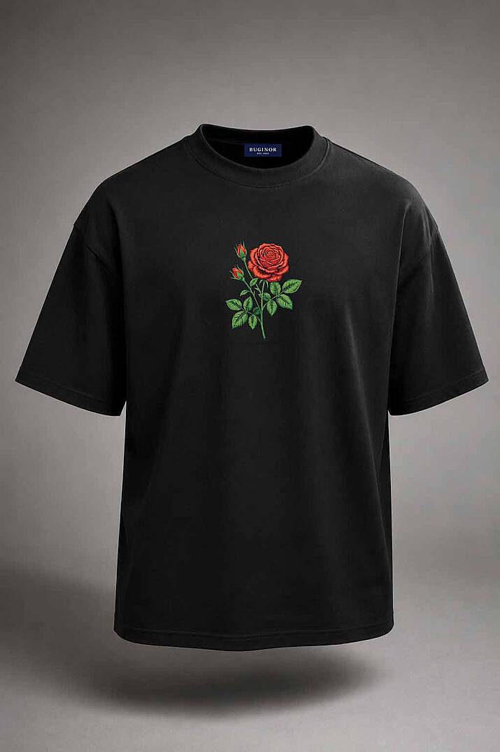 ROSE (GÜL) NAKIŞLI BARAN SİYAH RENKLİ YARIM OVERSİZE TİŞÖRT - 1